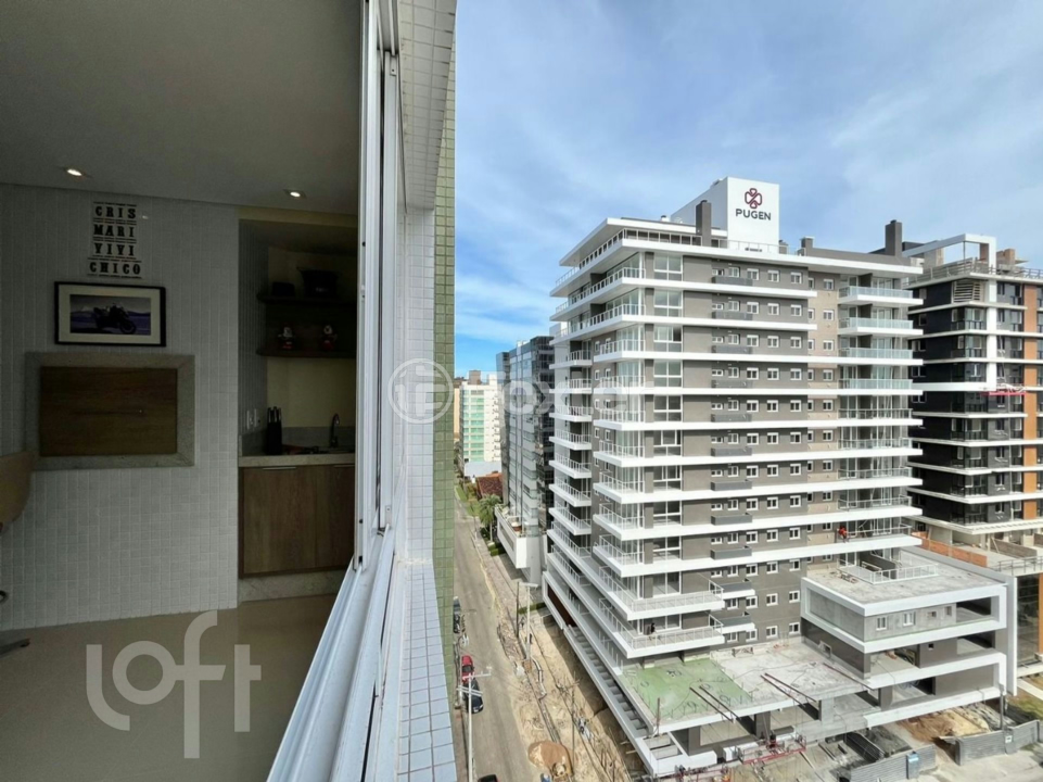 Apartamento à venda com 2 quartos, 95m² - Foto 12