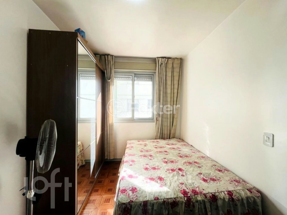 Apartamento à venda com 2 quartos, 70m² - Foto 12