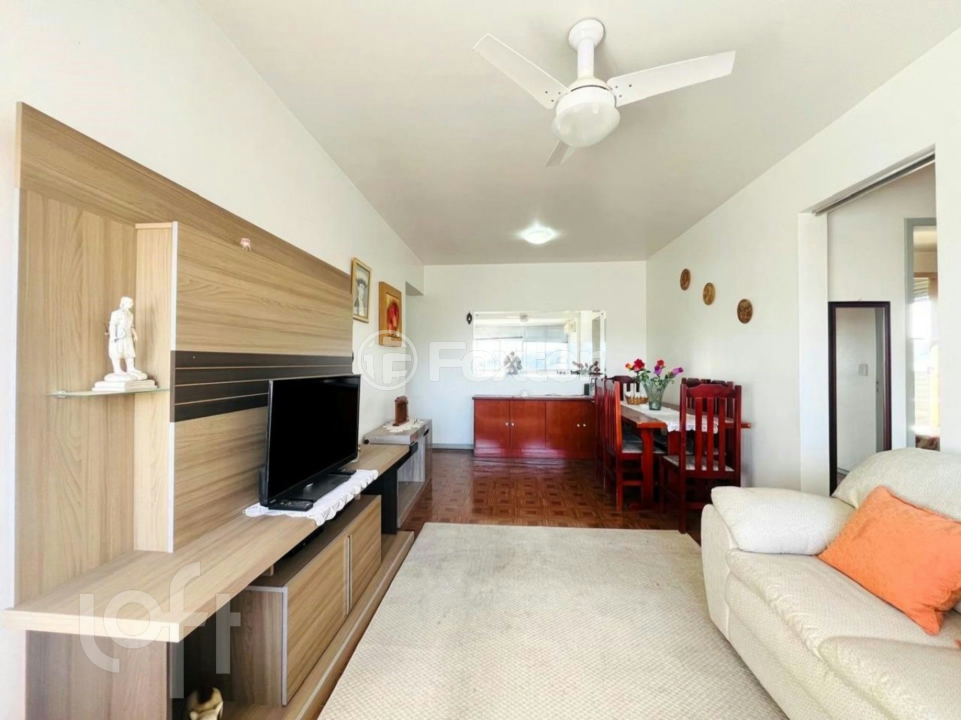 Apartamento à venda com 2 quartos, 70m² - Foto 10