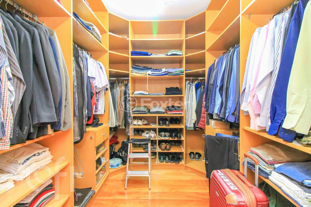 Casa à venda com 3 quartos, 344m² - Foto 17