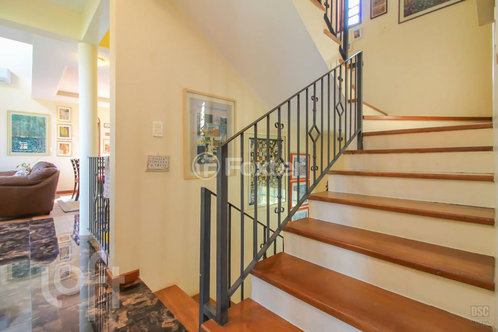 Casa à venda com 3 quartos, 344m² - Foto 12