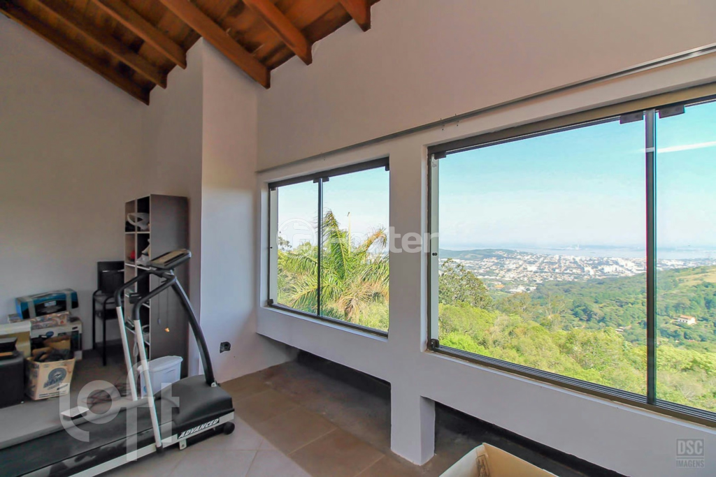 Casa à venda com 3 quartos, 344m² - Foto 24