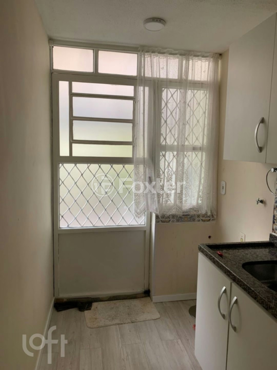 Apartamento à venda com 2 quartos, 57m² - Foto 15