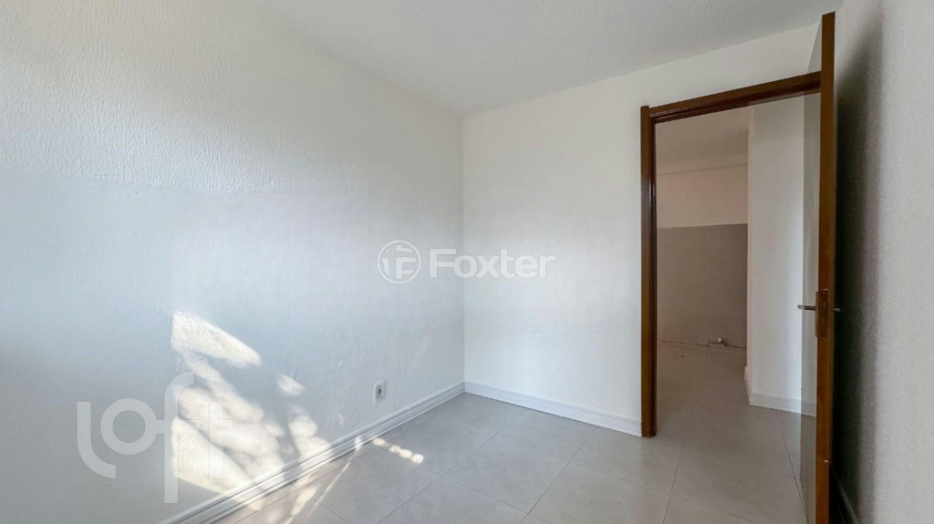 Apartamento à venda com 2 quartos, 43m² - Foto 3