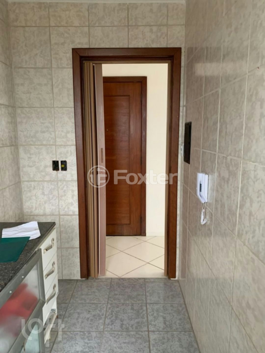 Apartamento à venda com 1 quarto, 43m² - Foto 31
