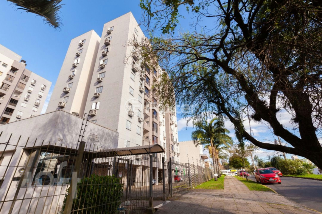 Apartamento à venda com 3 quartos, 64m² - Foto 2