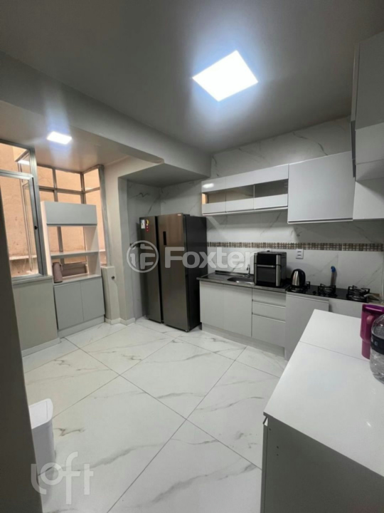 Apartamento à venda com 2 quartos, 73m² - Foto 12