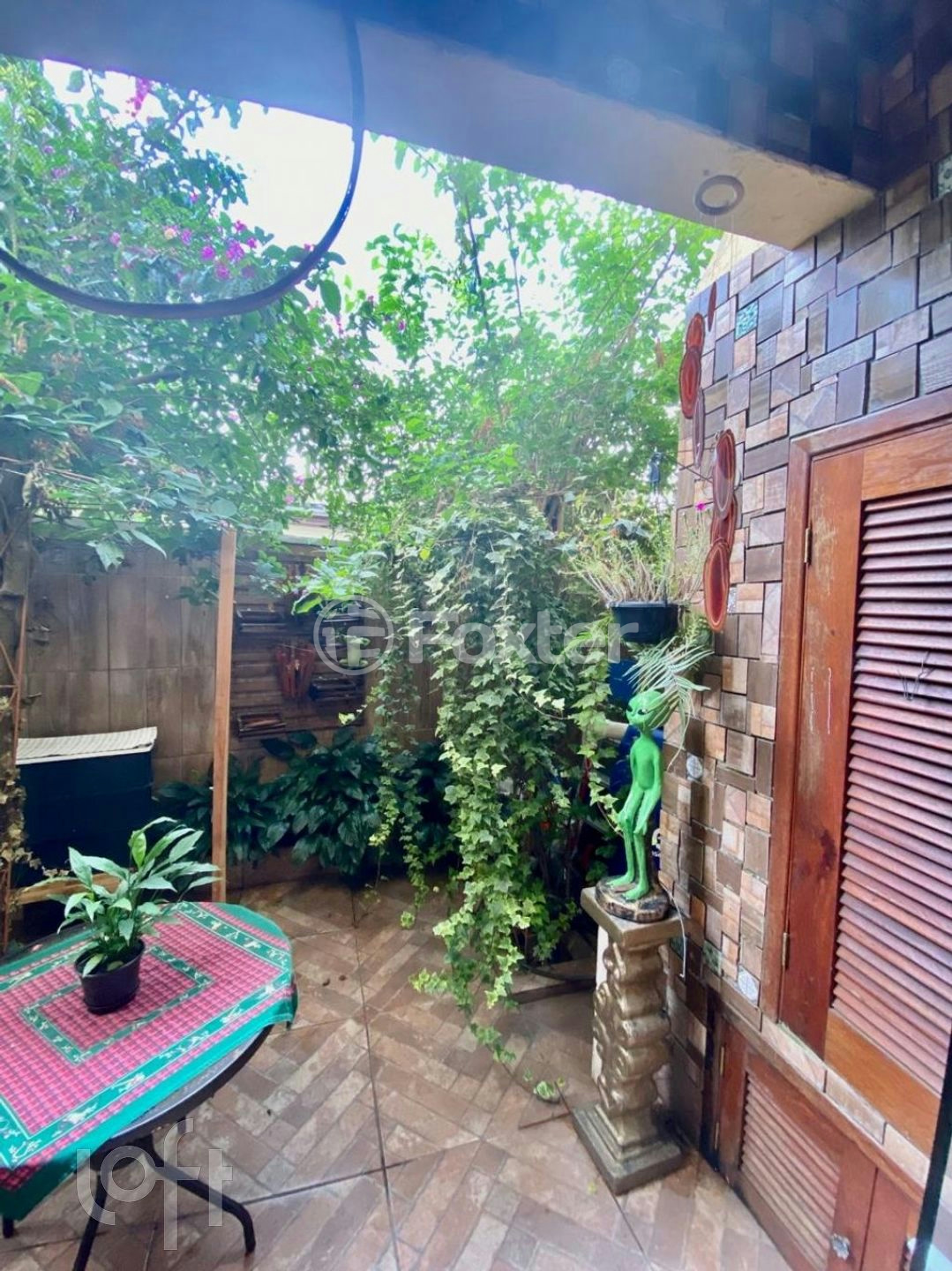 Casa de Condomínio à venda com 2 quartos, 99m² - Foto 1