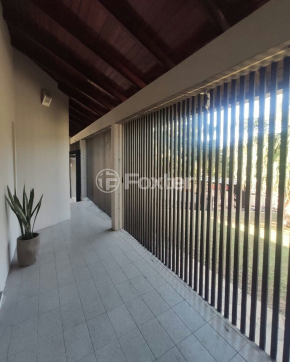 Casa à venda com 3 quartos, 294m² - Foto 24