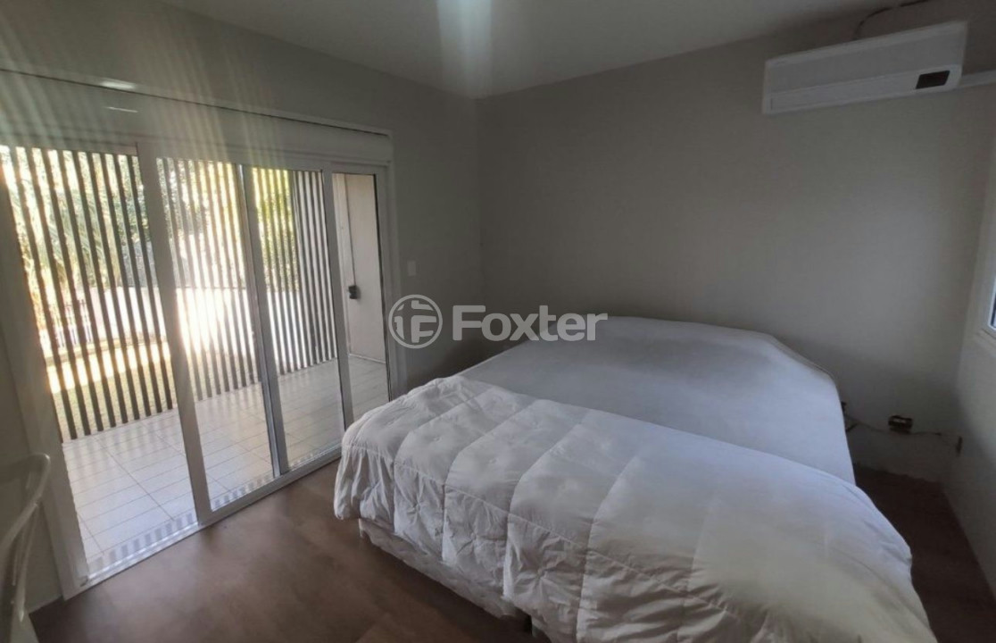 Casa à venda com 3 quartos, 294m² - Foto 9