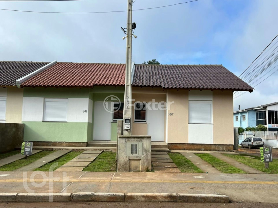 Casa à venda com 2 quartos, 44m² - Foto 4