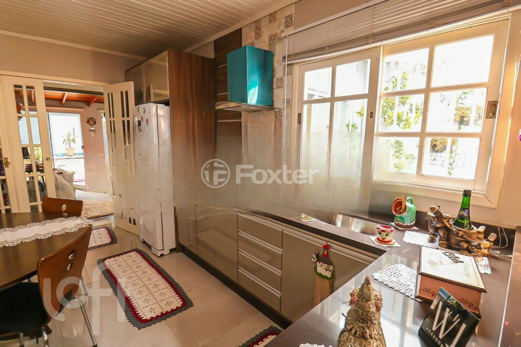 Casa à venda com 4 quartos, 180m² - Foto 28
