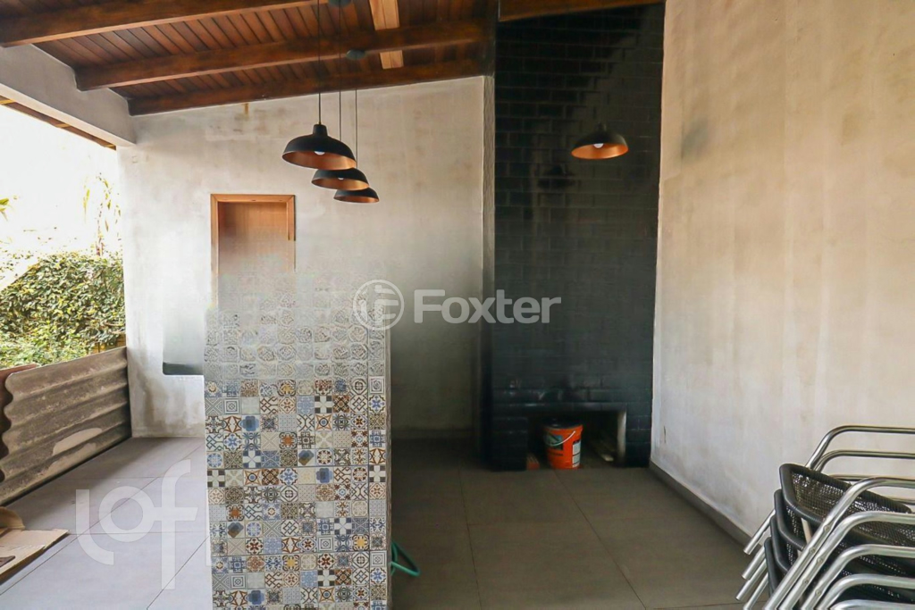 Casa à venda com 4 quartos, 180m² - Foto 14