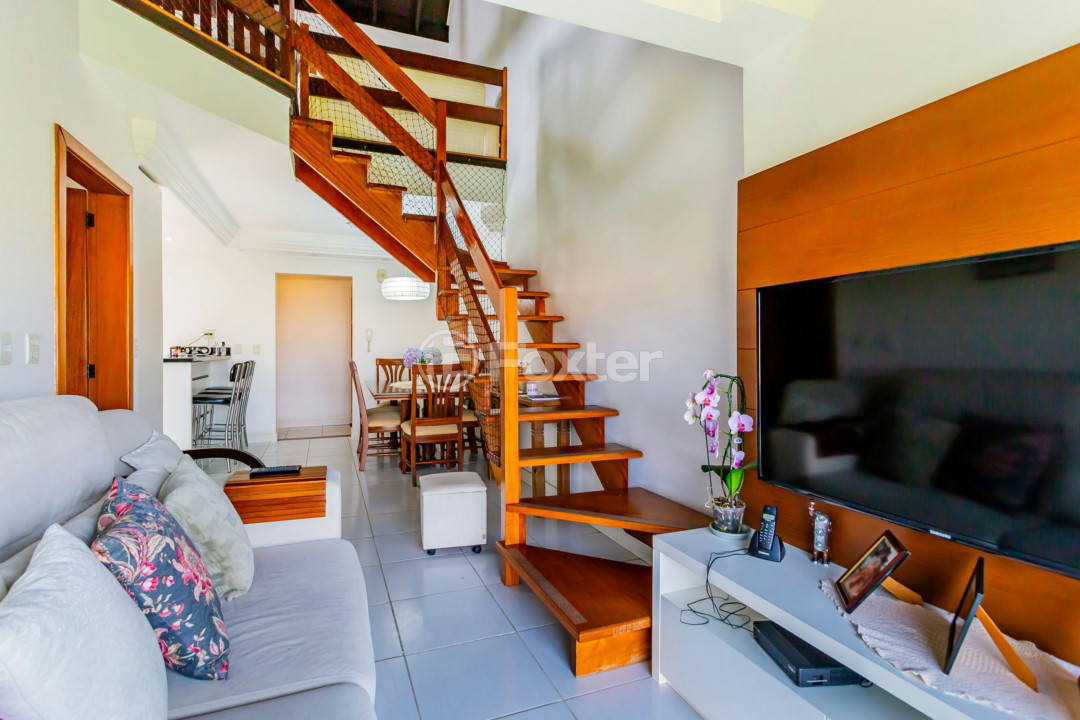 Cobertura à venda com 3 quartos, 154m² - Foto 2