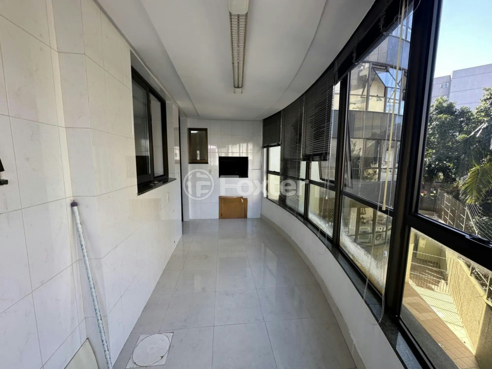 Apartamento à venda com 3 quartos, 146m² - Foto 16
