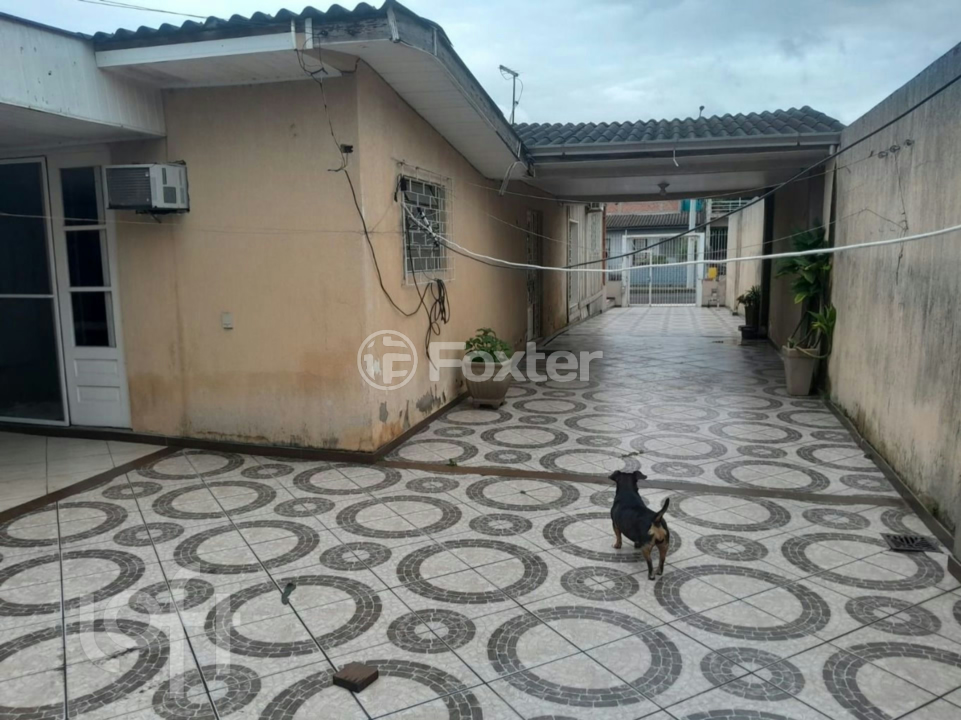 Casa à venda com 5 quartos, 250m² - Foto 6