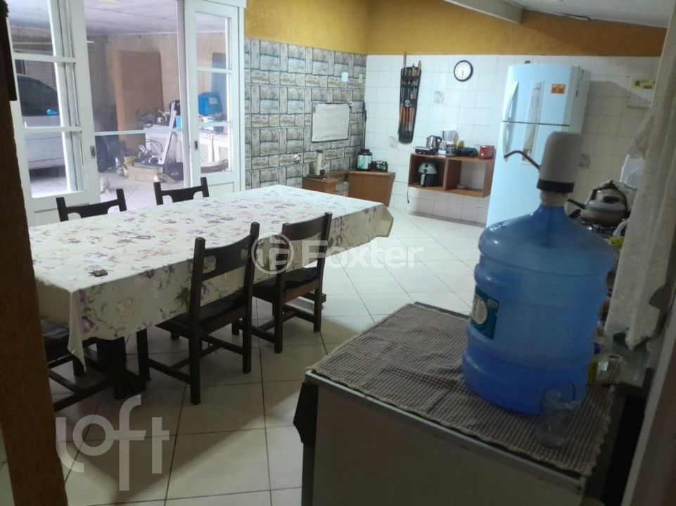 Casa à venda com 5 quartos, 250m² - Foto 8