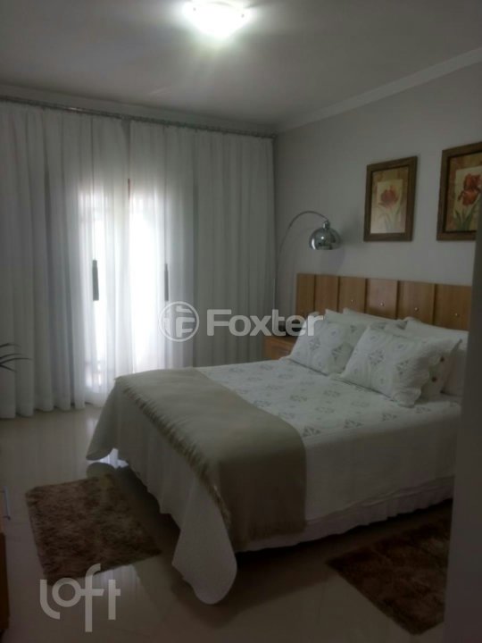 Casa à venda com 4 quartos, 180m² - Foto 20