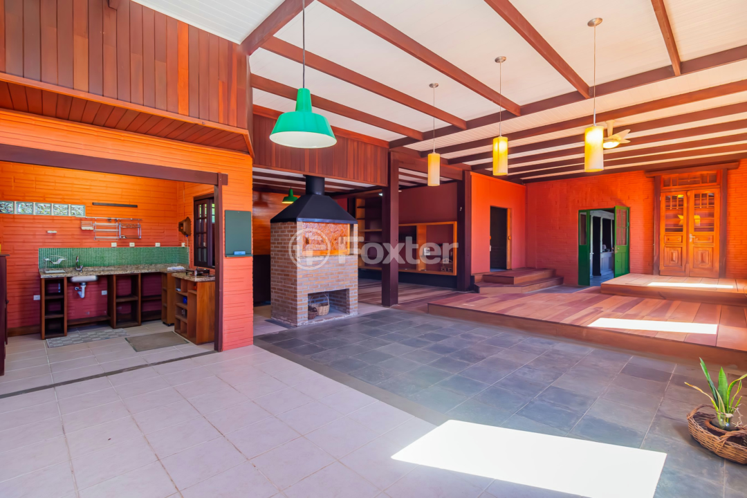 Casa à venda com 3 quartos, 293m² - Foto 8