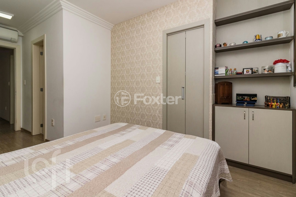 Apartamento à venda com 3 quartos, 108m² - Foto 9