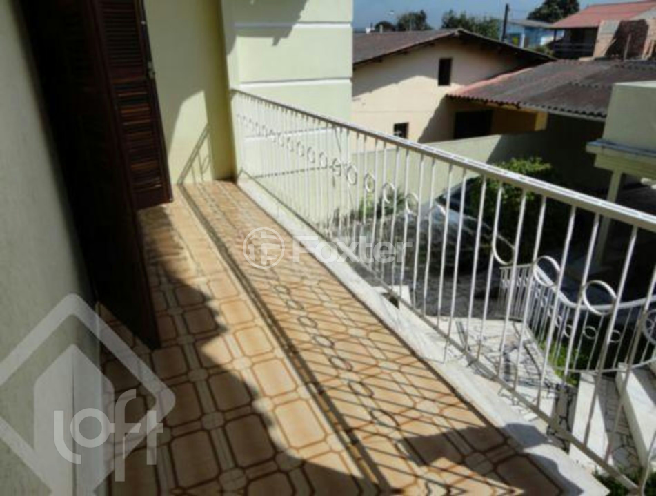 Casa à venda com 3 quartos, 210m² - Foto 20