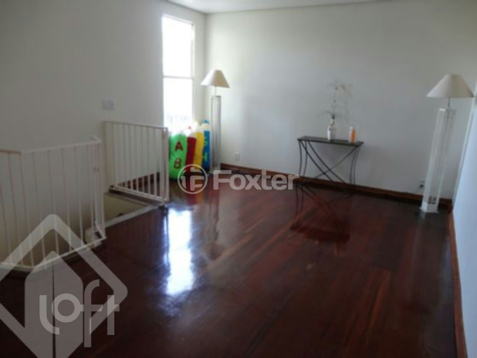 Casa à venda com 3 quartos, 210m² - Foto 21