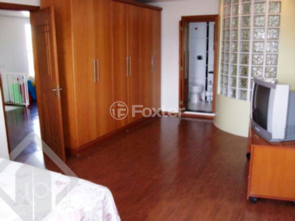 Casa à venda com 3 quartos, 210m² - Foto 11