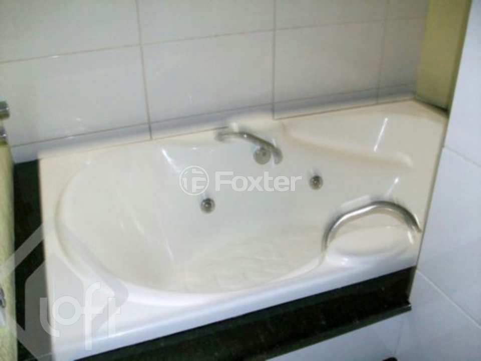 Casa à venda com 3 quartos, 210m² - Foto 14