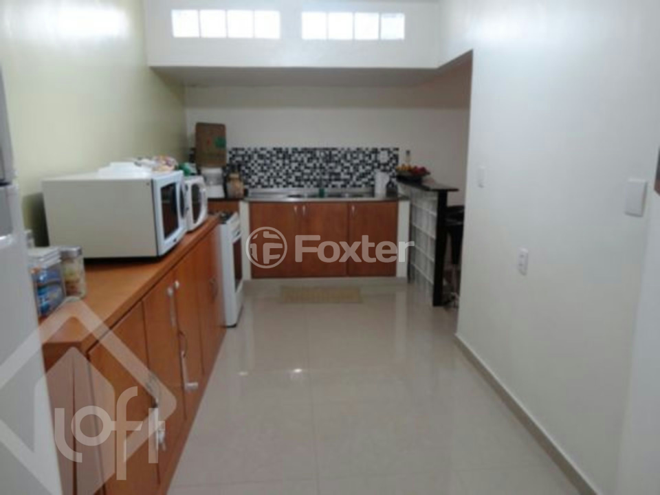 Casa à venda com 3 quartos, 210m² - Foto 17