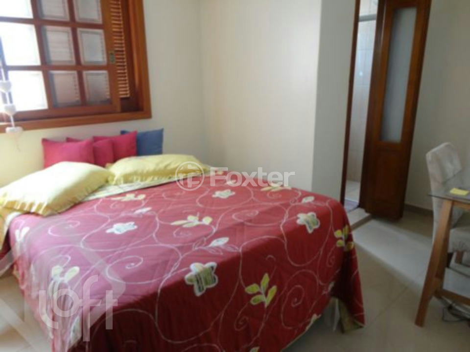 Casa à venda com 3 quartos, 210m² - Foto 9