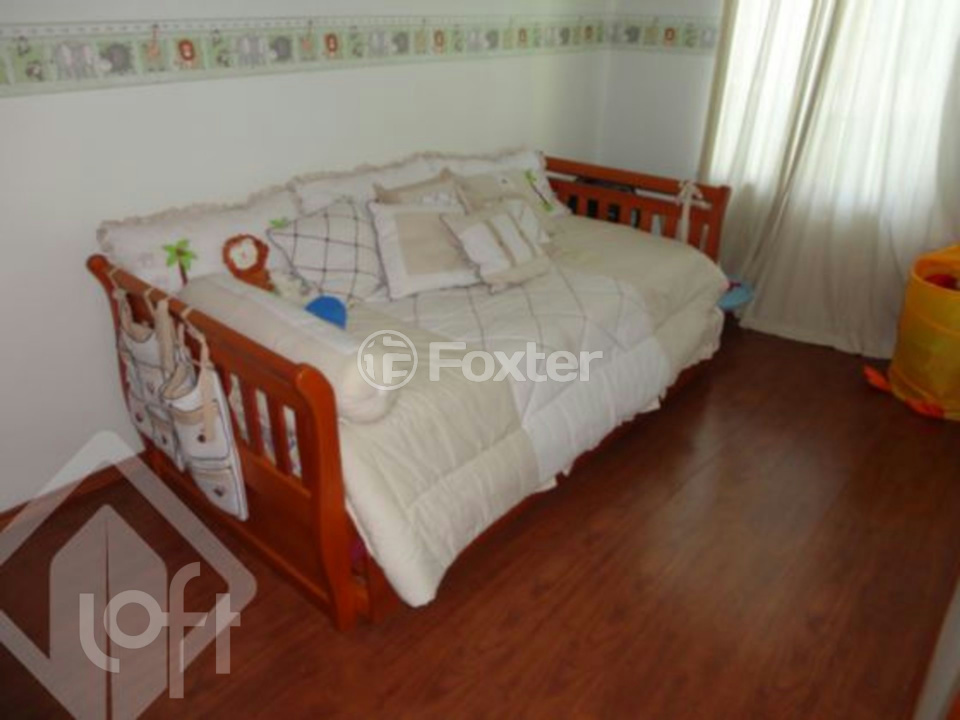 Casa à venda com 3 quartos, 210m² - Foto 6