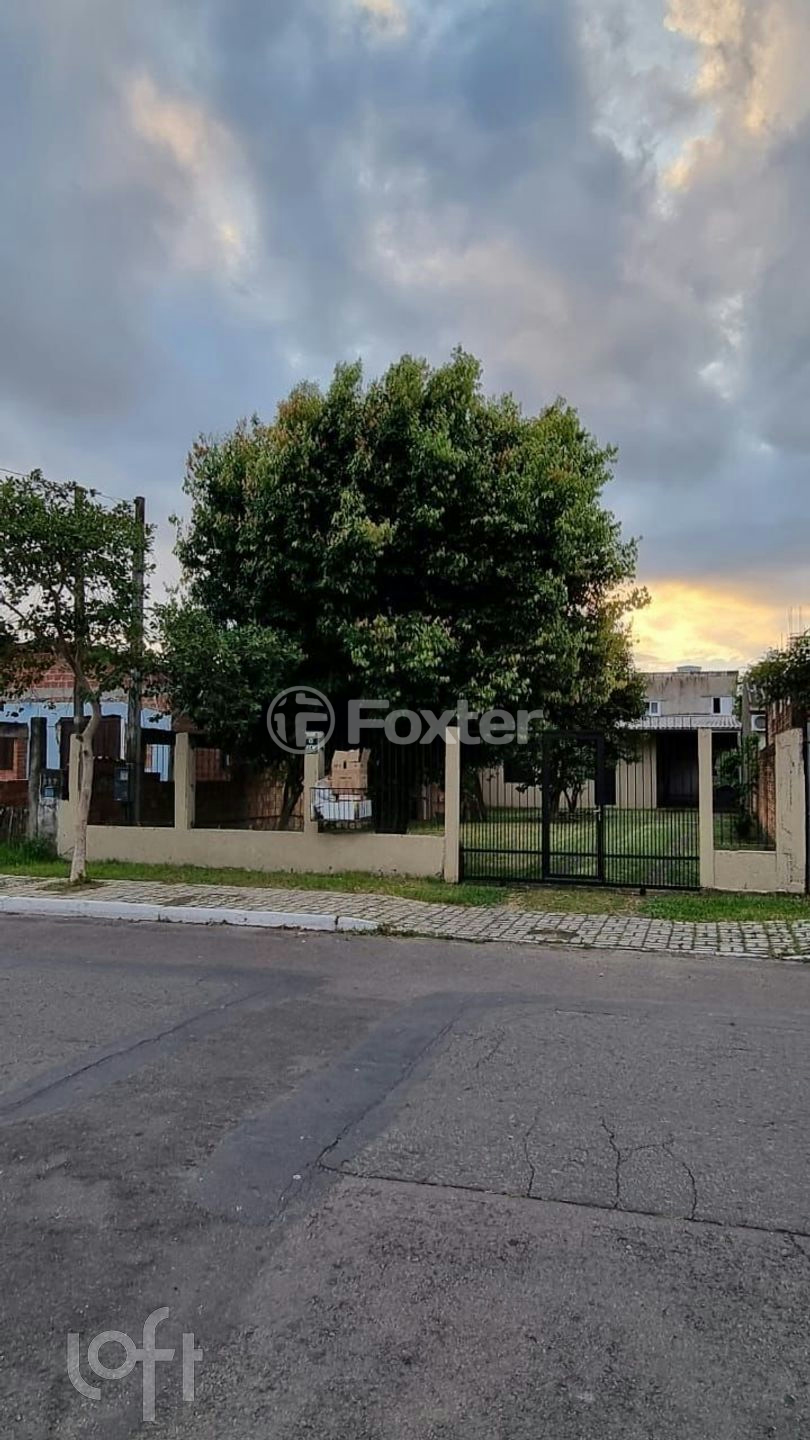 Casa à venda com 2 quartos, 108m² - Foto 2
