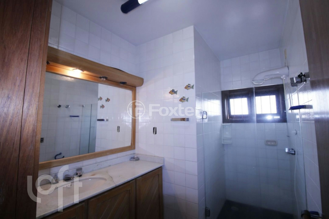 Casa à venda com 3 quartos, 246m² - Foto 26