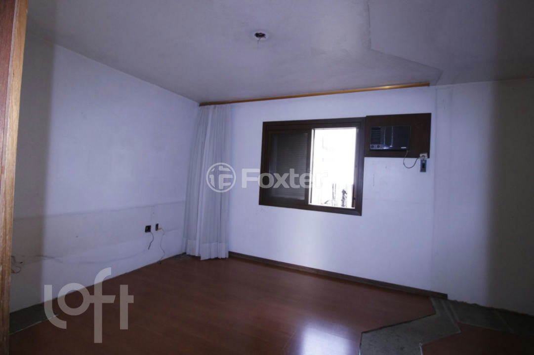 Casa à venda com 3 quartos, 246m² - Foto 30
