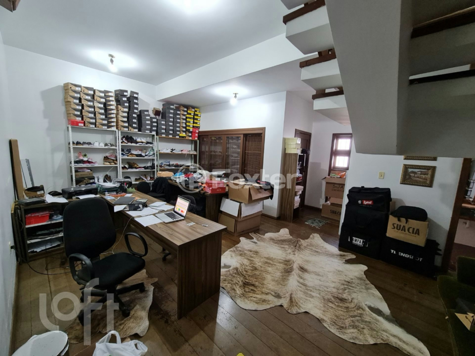Casa à venda com 3 quartos, 246m² - Foto 11