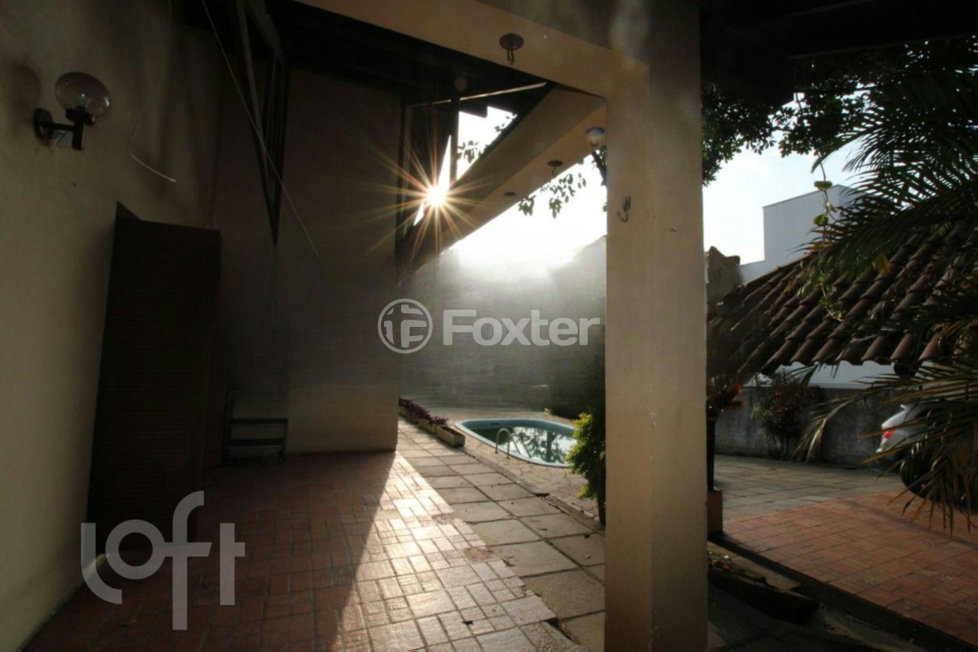 Casa à venda com 3 quartos, 246m² - Foto 57