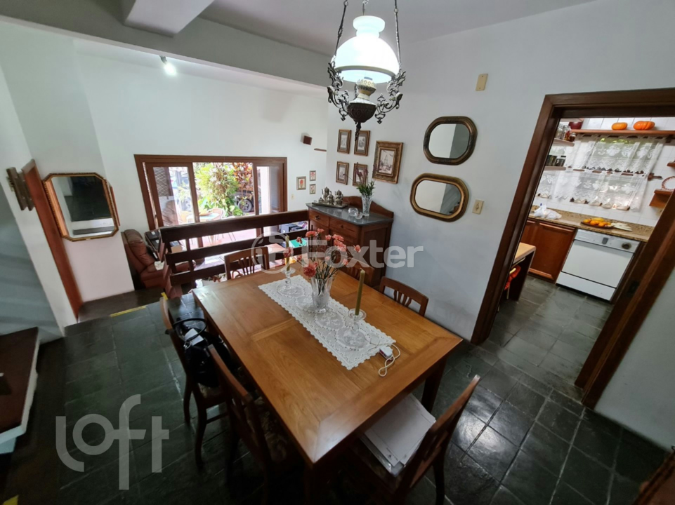 Casa à venda com 3 quartos, 246m² - Foto 6