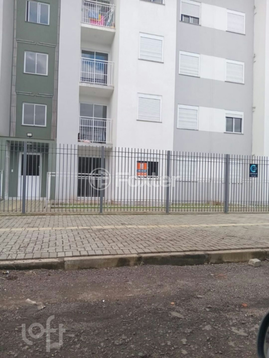 Apartamento à venda com 2 quartos, 82m² - Foto 35