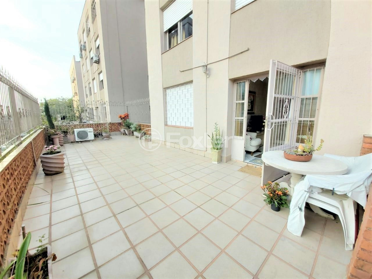 Apartamento à venda com 2 quartos, 101m² - Foto 25
