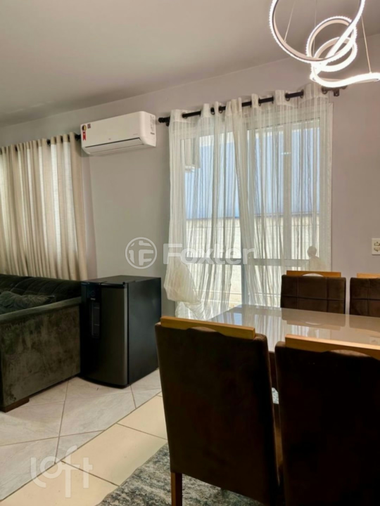 Apartamento à venda com 2 quartos, 85m² - Foto 4