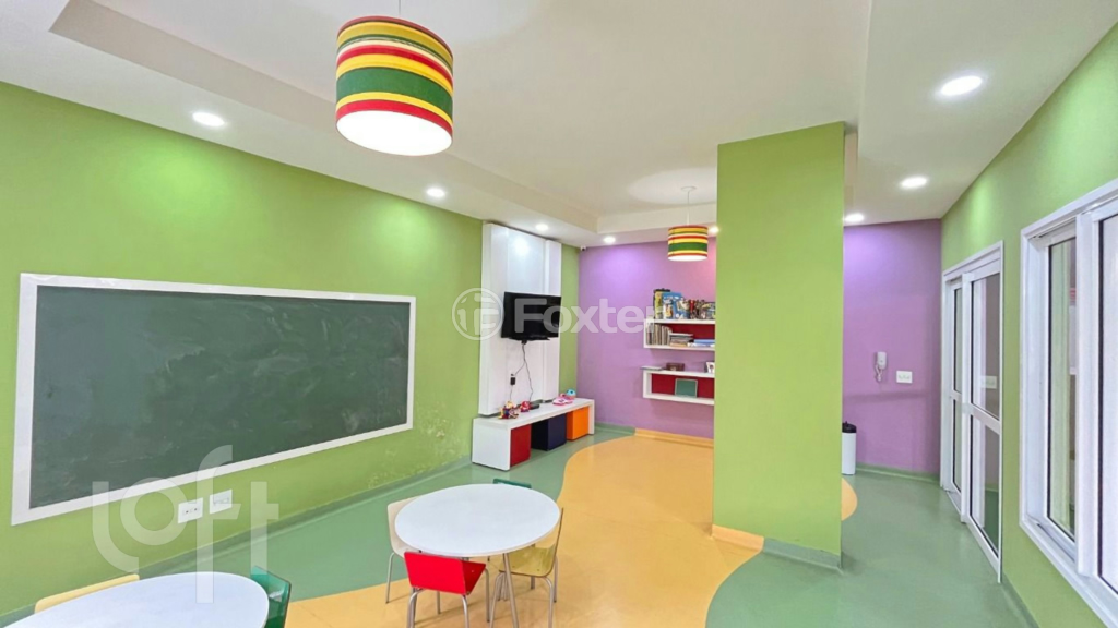 Apartamento à venda com 2 quartos, 69m² - Foto 37