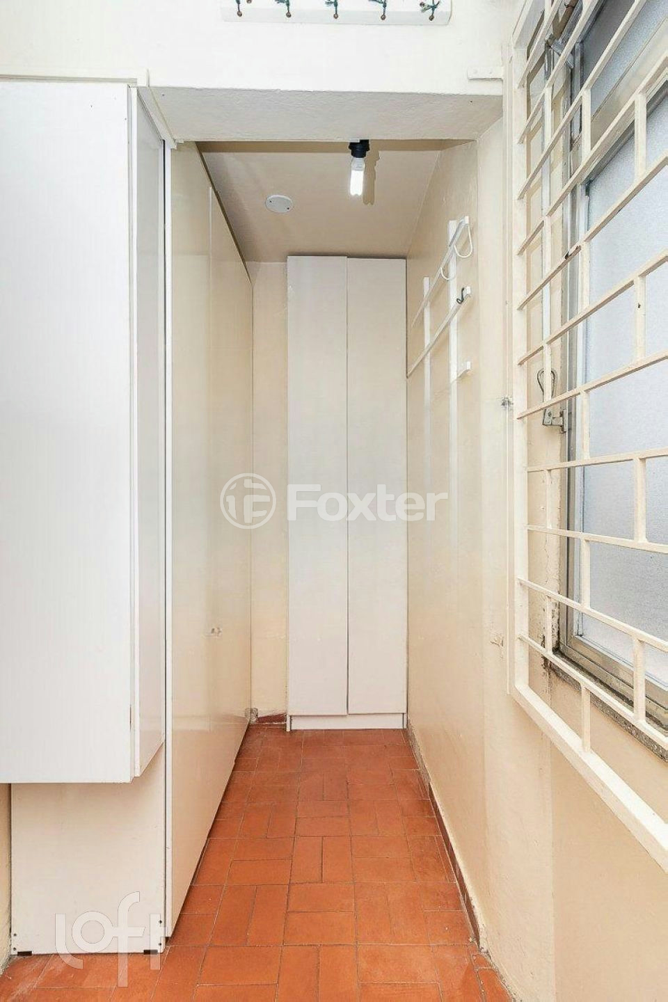 Apartamento à venda com 2 quartos, 64m² - Foto 8