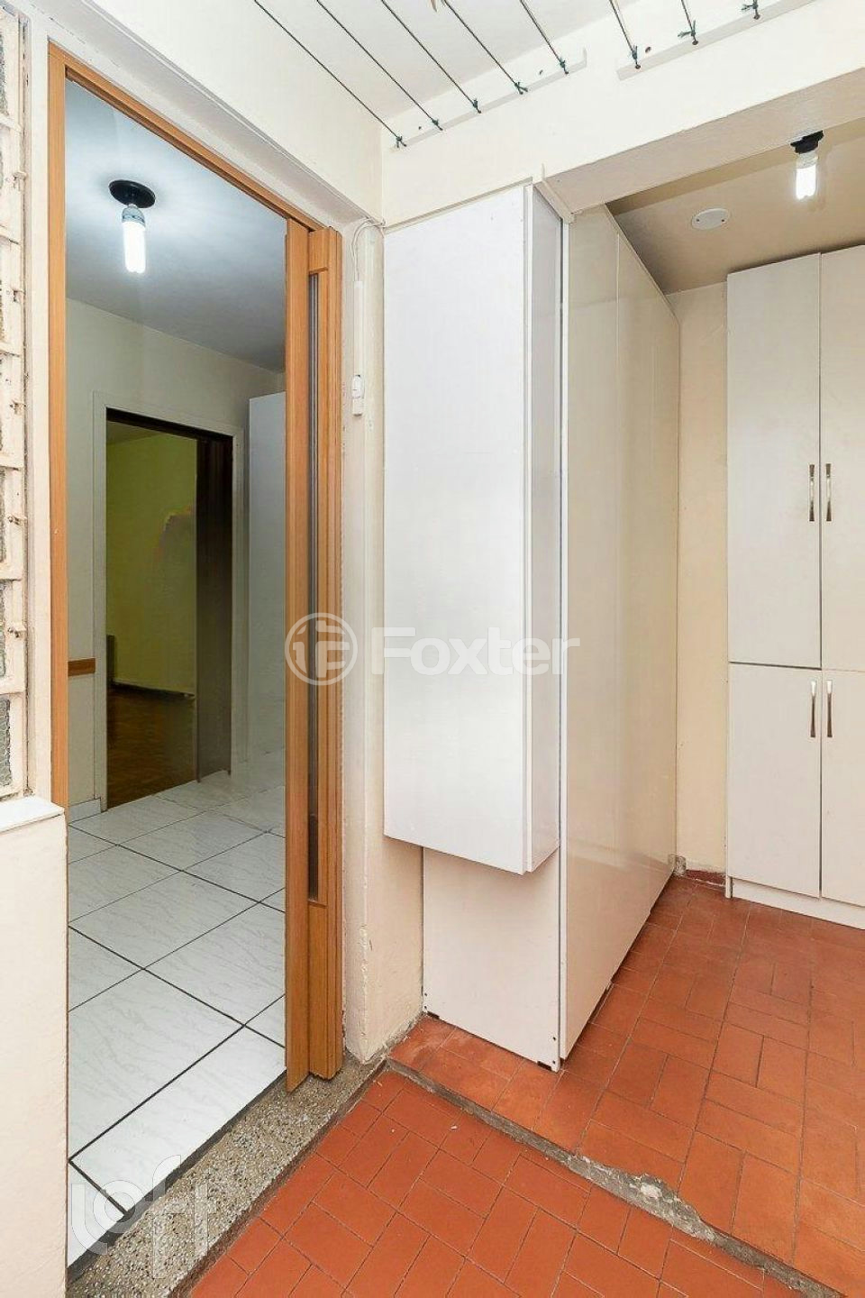 Apartamento à venda com 2 quartos, 64m² - Foto 7