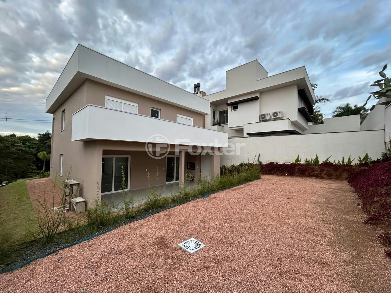 Casa de Condomínio à venda com 3 quartos, 399m² - Foto 13