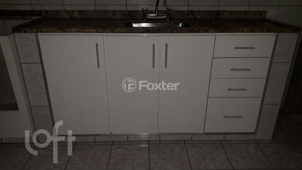 Casa à venda com 2 quartos, 100m² - Foto 12