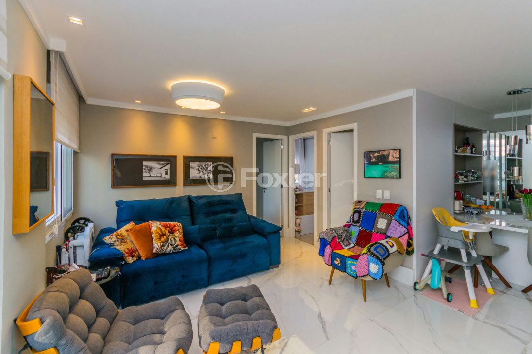 Apartamento à venda com 3 quartos, 67m² - Foto 2