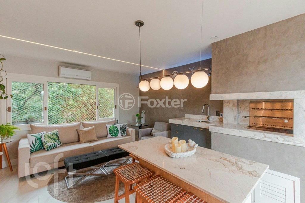 Casa de Condomínio à venda com 4 quartos, 306m² - Foto 4