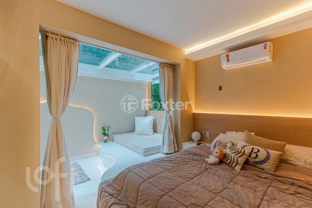 Casa de Condomínio à venda com 4 quartos, 306m² - Foto 12