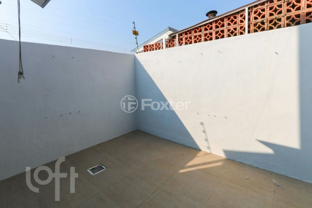 Casa à venda com 2 quartos, 62m² - Foto 17