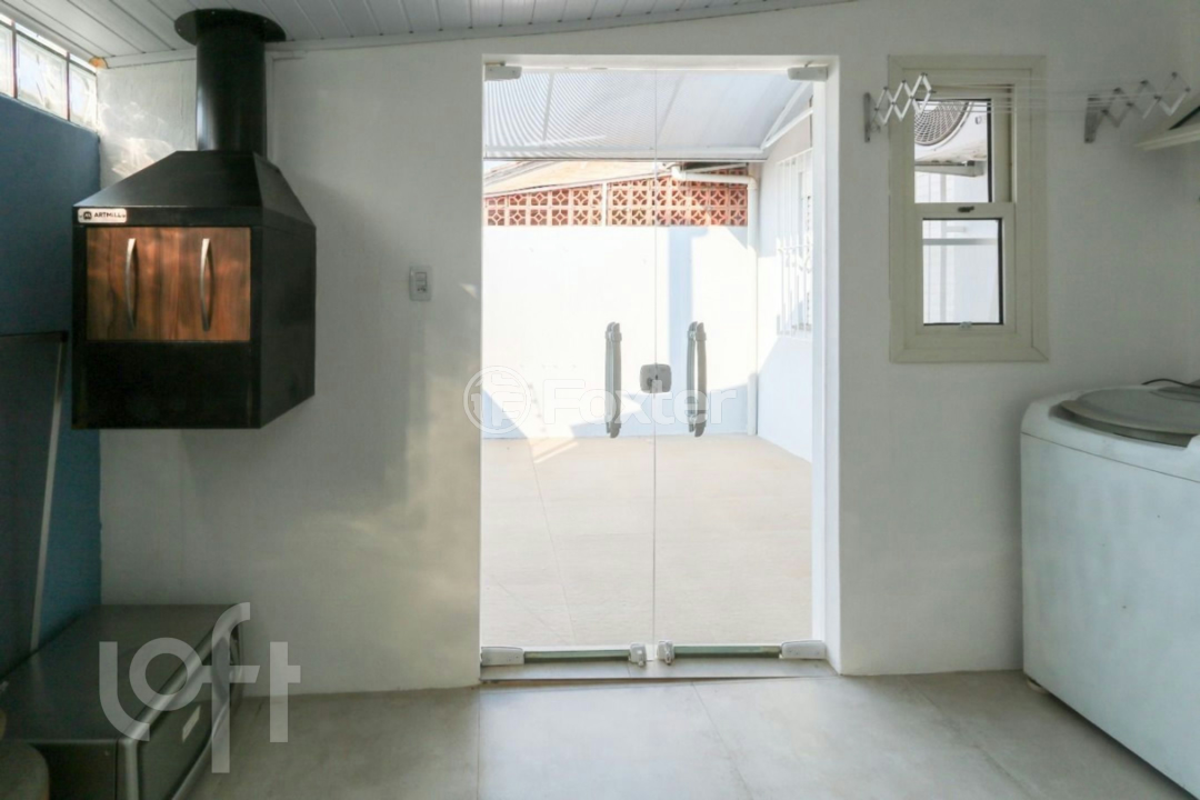 Casa à venda com 2 quartos, 62m² - Foto 15